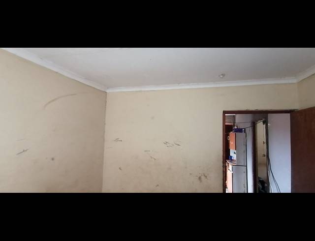 2 BEDROOM HOUSE FOR SALE IN MCNAUGHTON